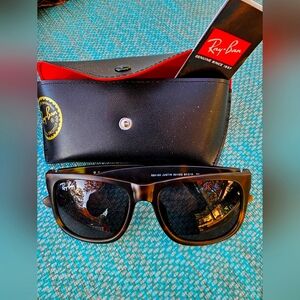 RayBan Sunglasses *Never Worn